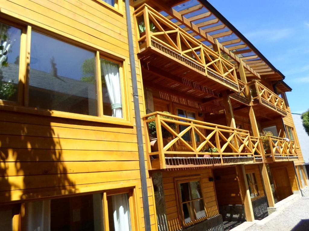 Apart Hotel Robles Del Sur San Martín de los Andes Zewnętrze zdjęcie